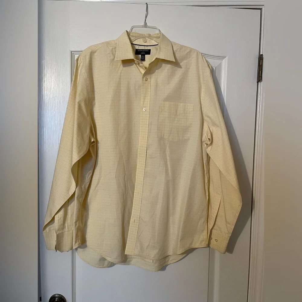 Banana Republic Mens Shirt Size XL Classic Fit Non Iron Long Sleeve Button Down